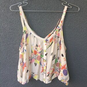 URBAN OUTFITTERS 🍍Crop Top